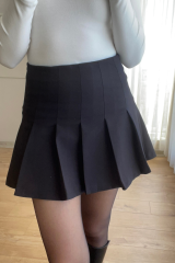 Pileli Siyah Mini Etek