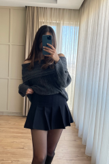 Pileli Siyah Mini Etek