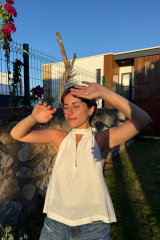 Beyaz Boyundan Bağlama Bluz