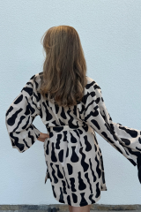 Siyah Beyaz Keten Kimono/Sabahlık